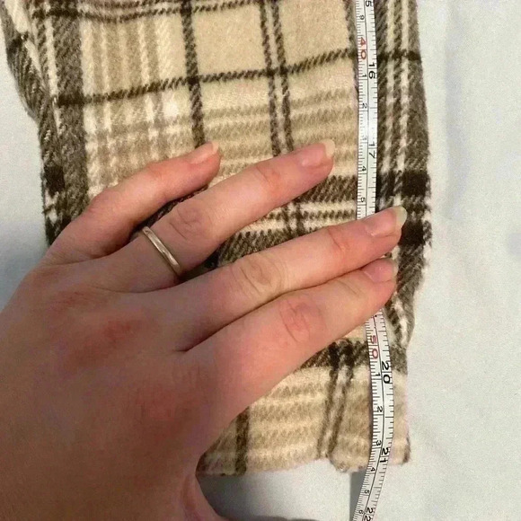 Princess Polly Plaid Flannel Shirt Shacket Sz 2 Brown Cream Layering Fall Staple - Picture 10 of 10